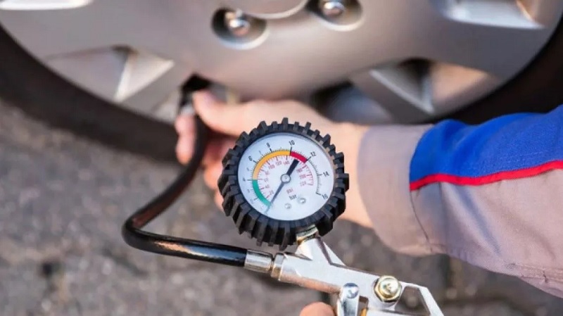 Áp suất lốp ô tô là gì?