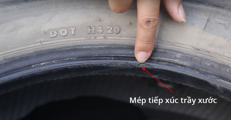 Dấu hiệu nhận biết lốp xe bị nứt mép
