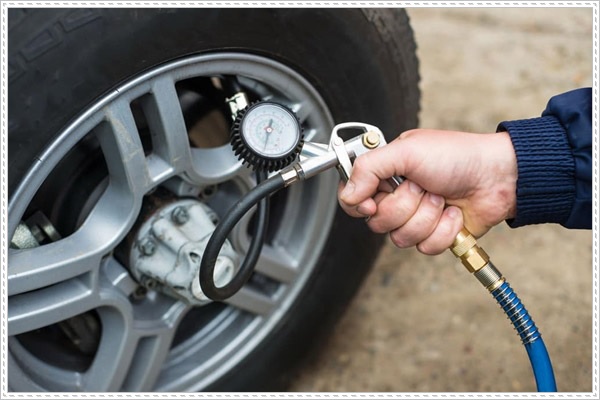 Những sai lầm thường gặp khi bơm lốp xe