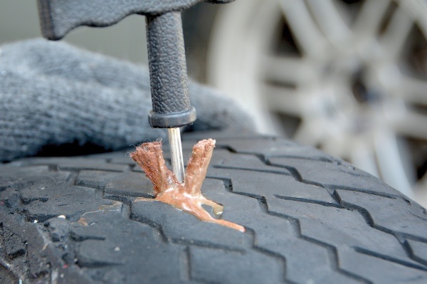 Vá ngoài lốp ô tô